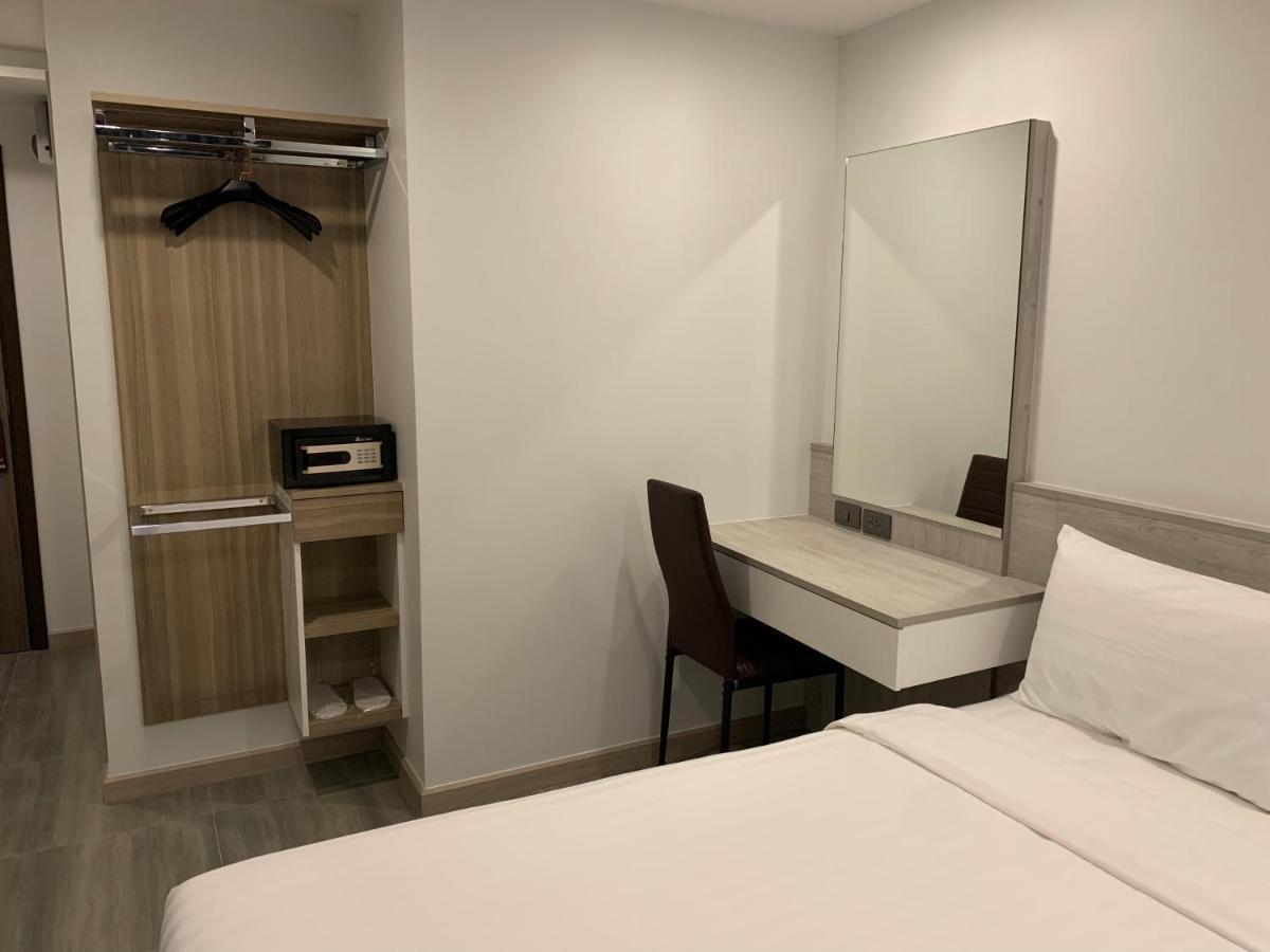Thana Wisut Hotel Bangkok Eksteriør billede