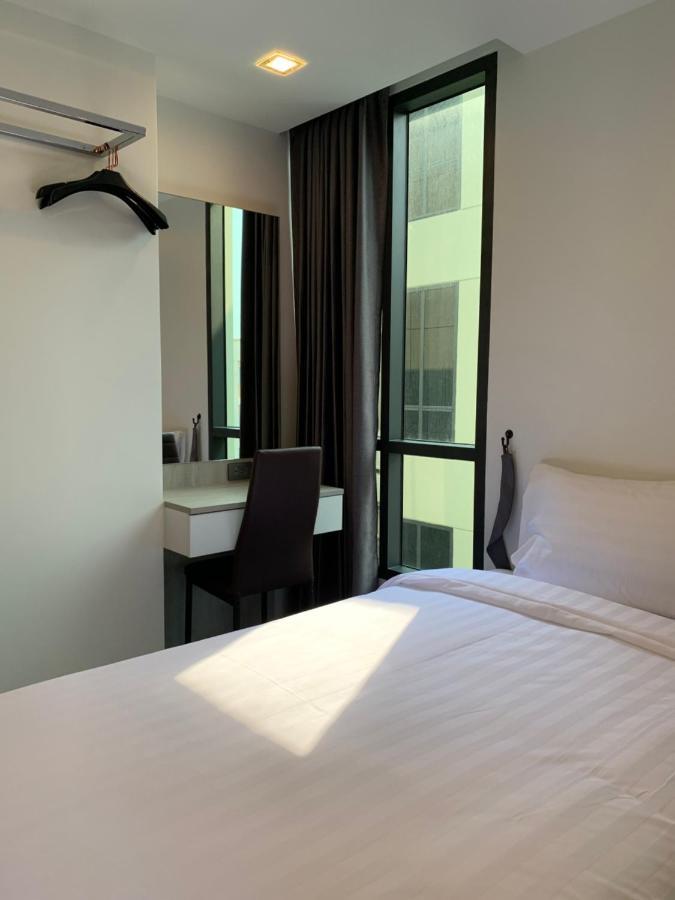 Thana Wisut Hotel Bangkok Eksteriør billede