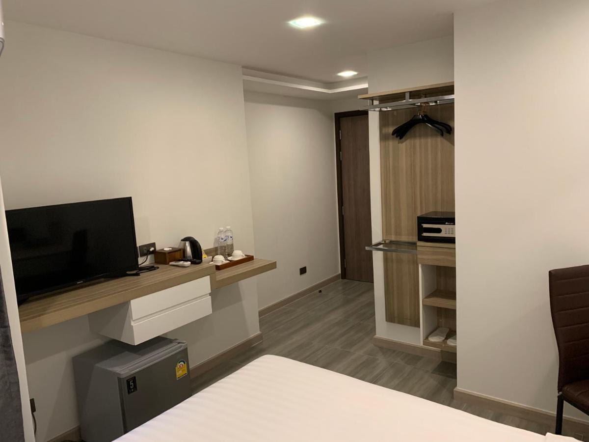 Thana Wisut Hotel Bangkok Eksteriør billede