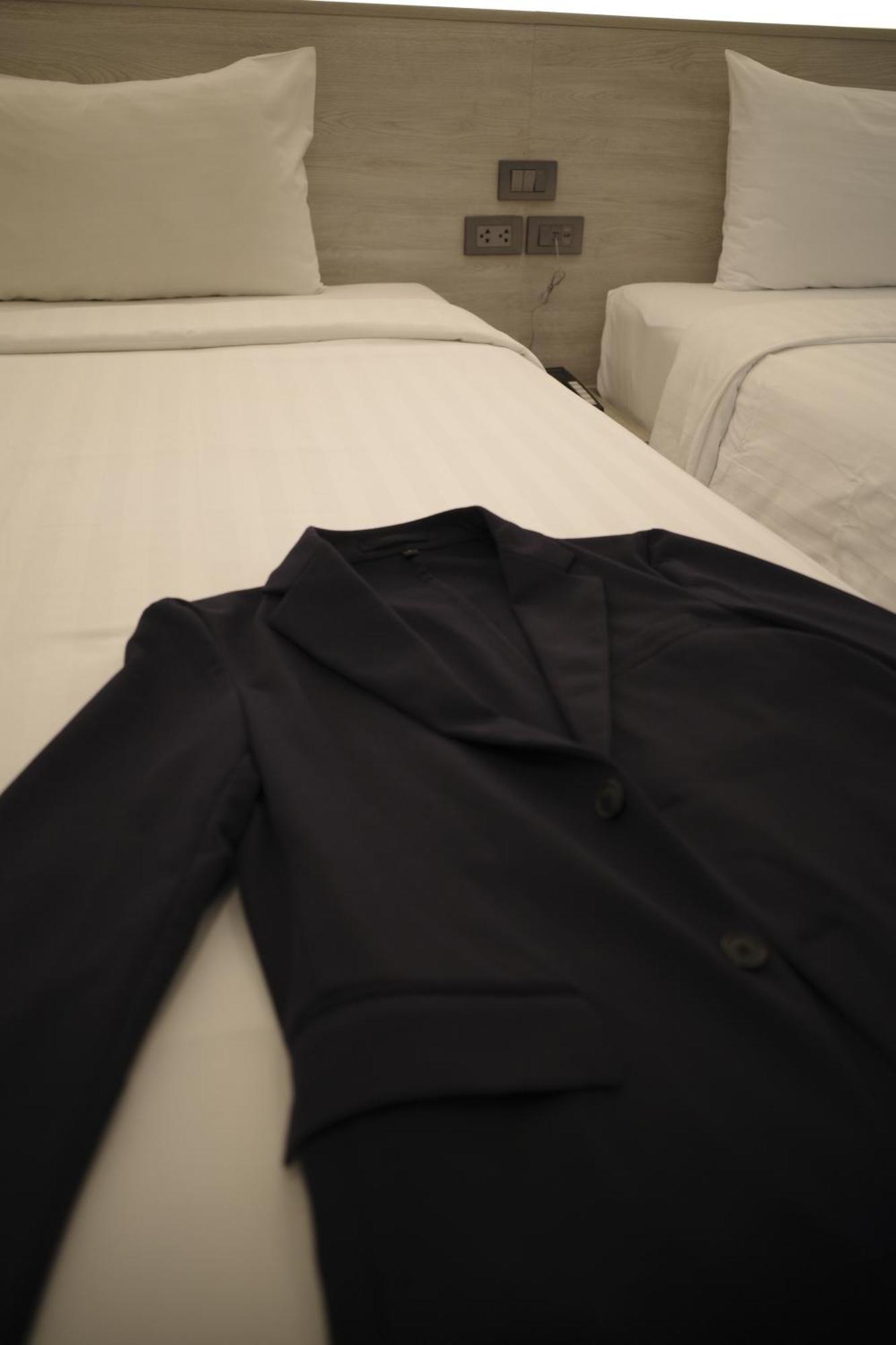 Thana Wisut Hotel Bangkok Eksteriør billede