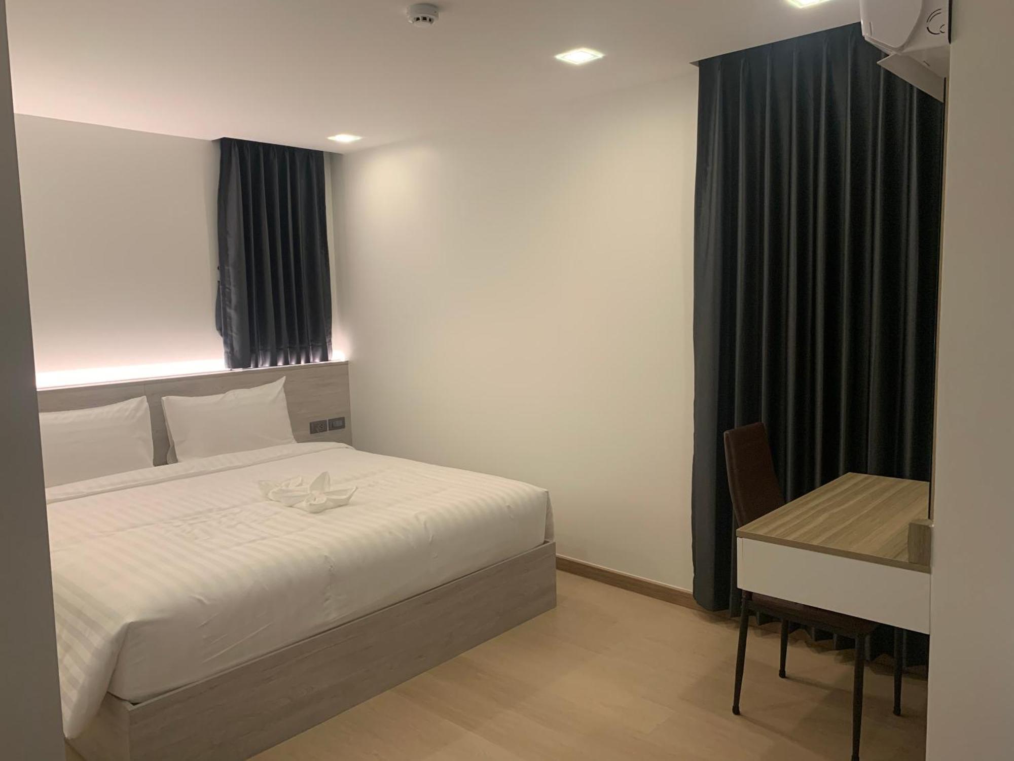 Thana Wisut Hotel Bangkok Eksteriør billede