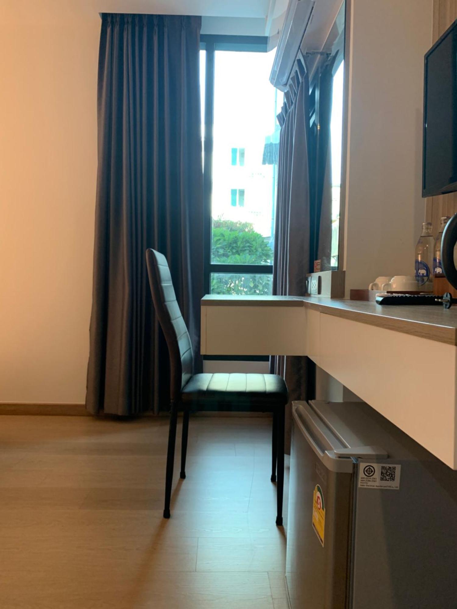 Thana Wisut Hotel Bangkok Eksteriør billede